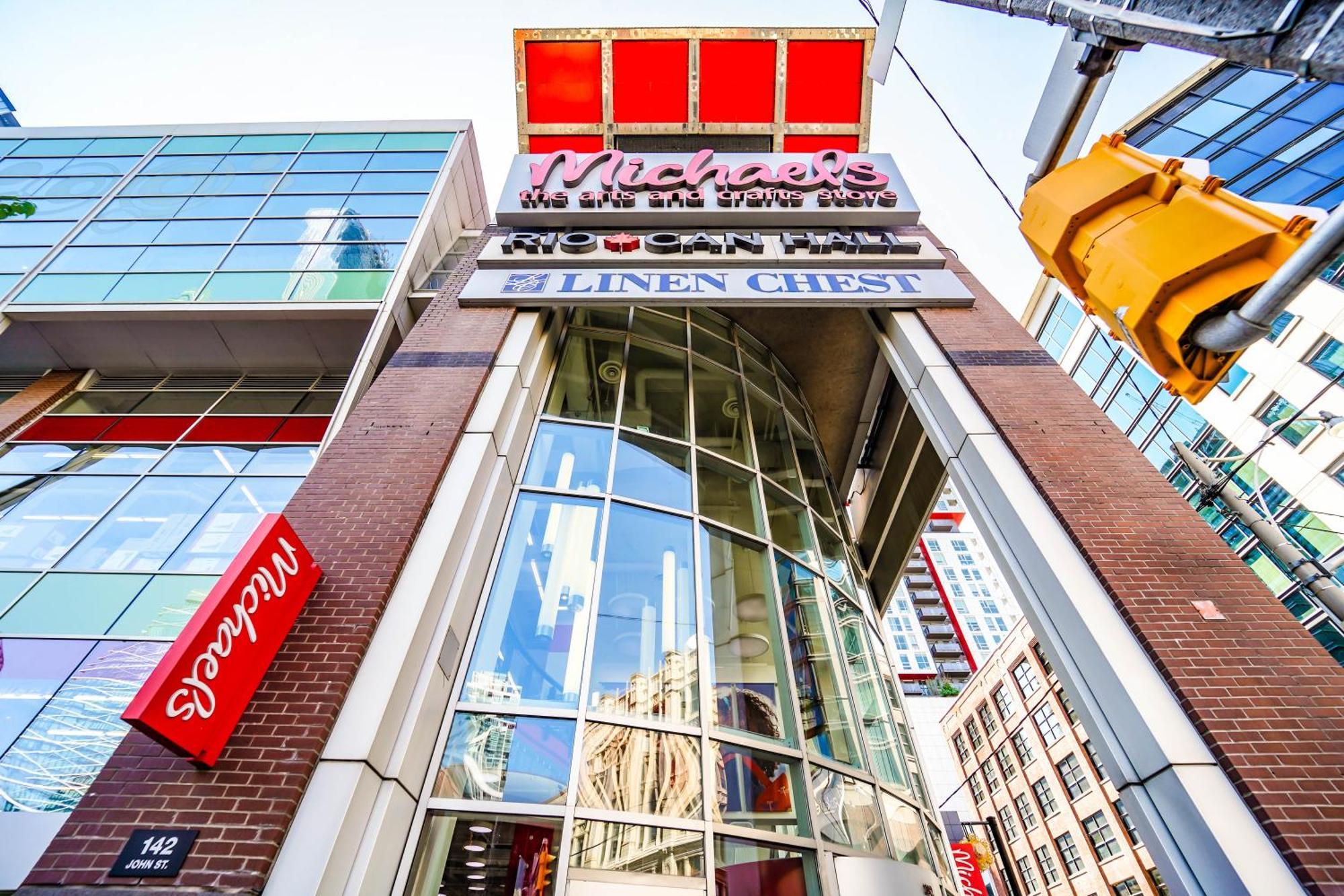 Chol Furnished Suites Heart Of Downtown Toronto, 2 Beds, Free Parking, Cn Tower View Exteriér fotografie