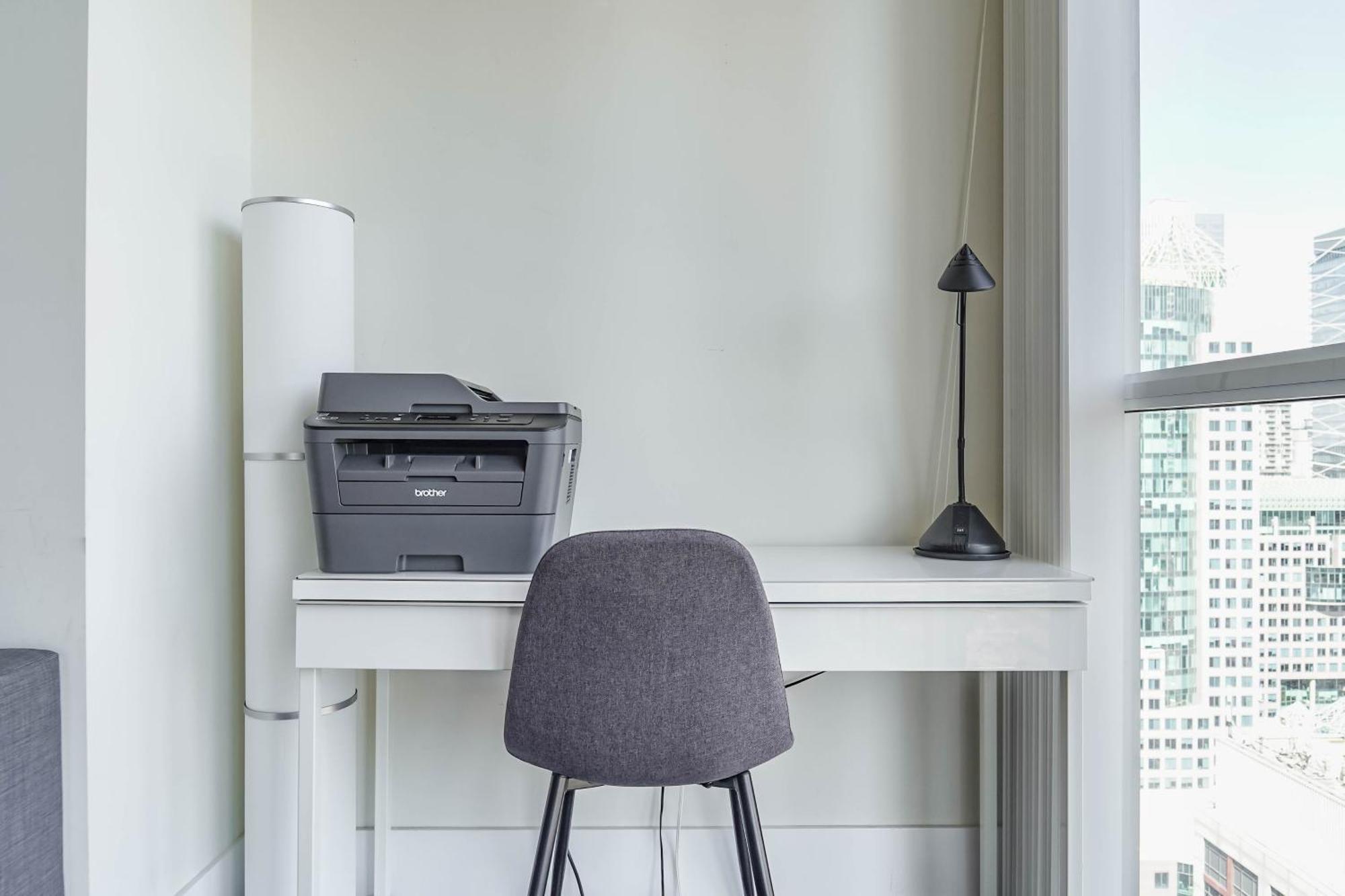 Chol Furnished Suites Heart Of Downtown Toronto, 2 Beds, Free Parking, Cn Tower View Exteriér fotografie